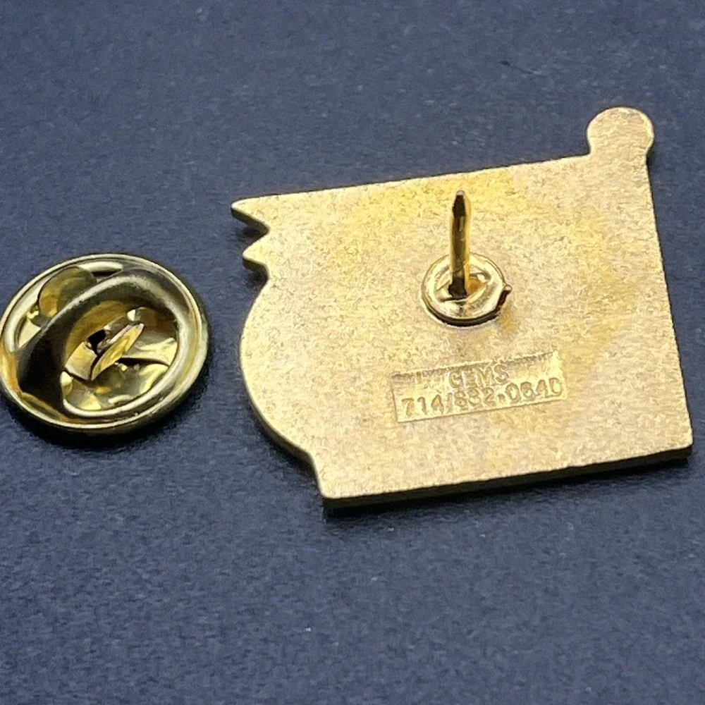 NFL 1993 Rams Booster‎ Club Winning Spree Football Hat Pin